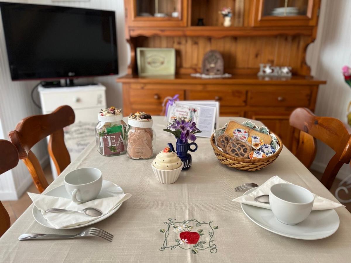 Apartament Casa Elena Sueglio Zewnętrze zdjęcie